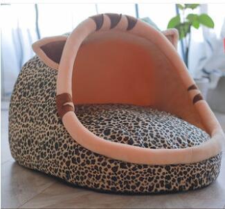 FurEverSmart Four seasons warm and washable kennel